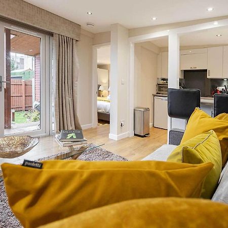 Garthill Lodge & Studio Falkirk Ruang foto